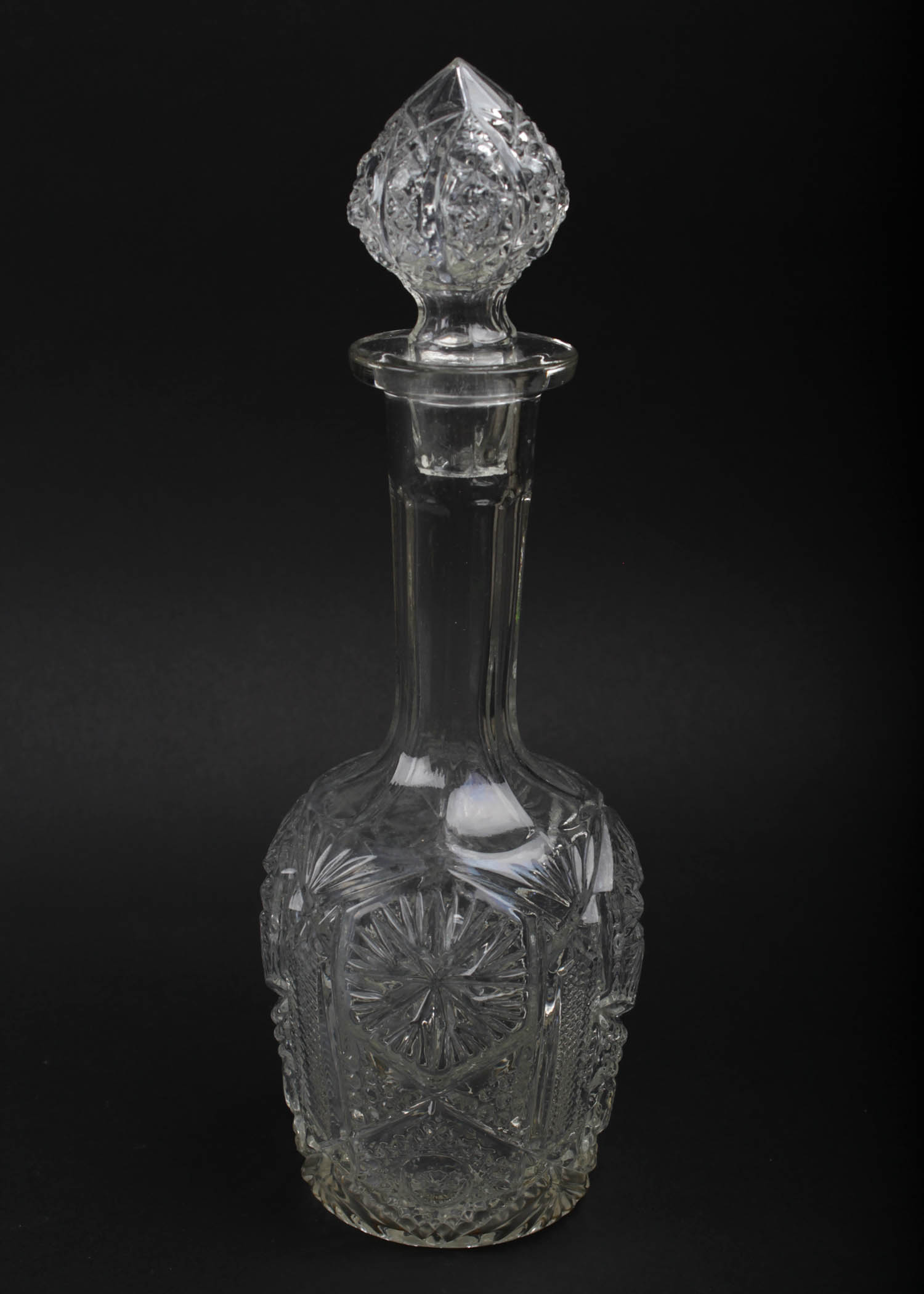 Cut Glass Decanter and Small Liqueur Glasses EBTH